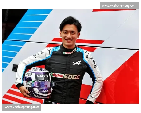 中国车手周冠宇登上F1领奖台，历史性一刻，民族骄傲！